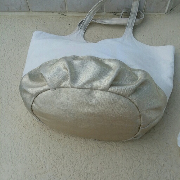 VICTORIA SECRET Overnight Tote Handbag - Picture 2 of 6